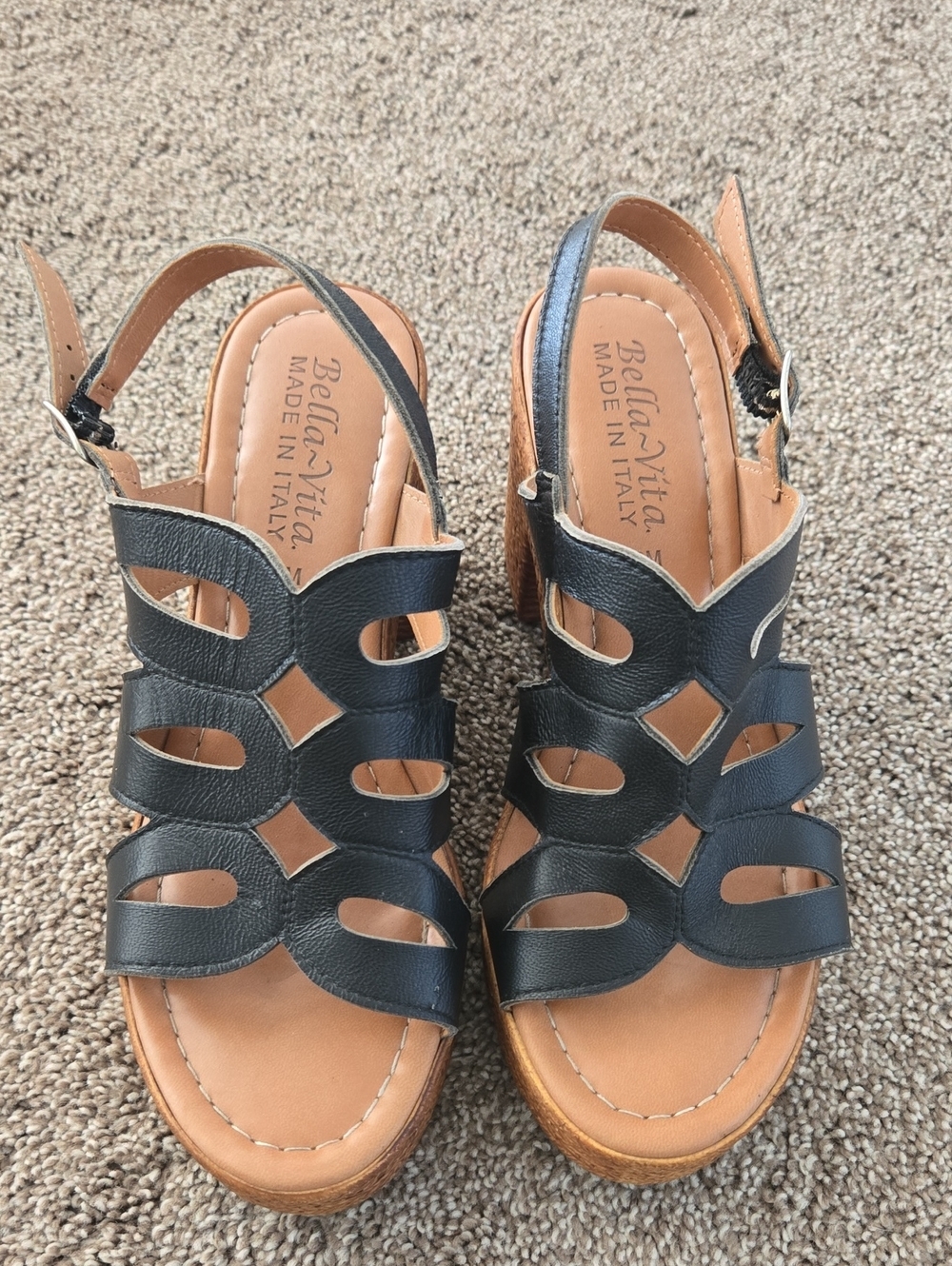 Bella Vita Black Leather Cutout Slingback Sandals with Tan Insole